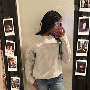 Women's Gray Sweatshirt